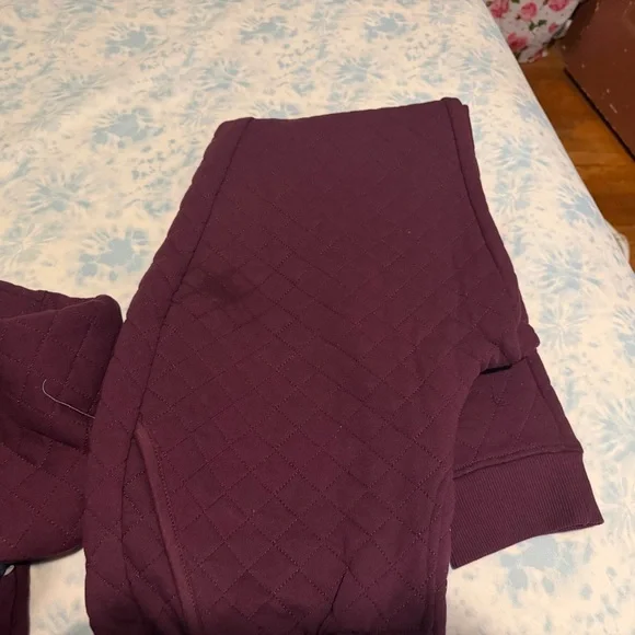 Fila Burgundy Quilted Tracksuit - Picture 8 of 16